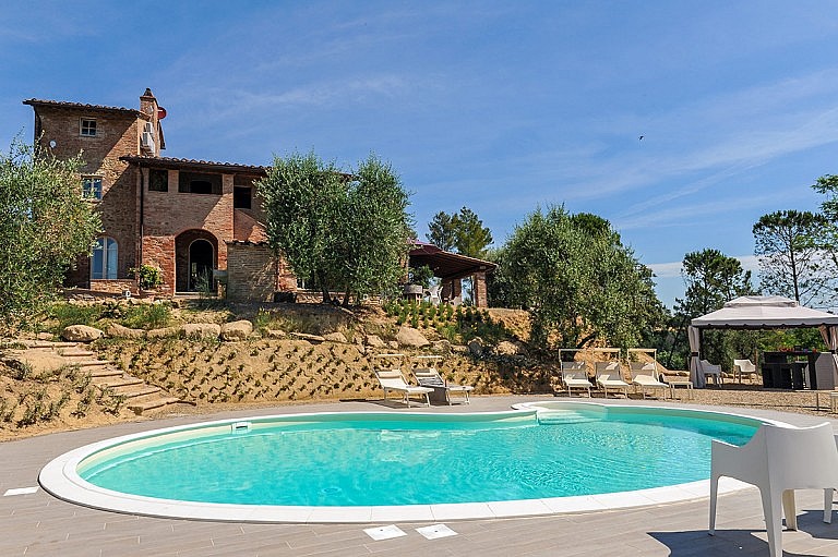 Villa with private pool in olive grove